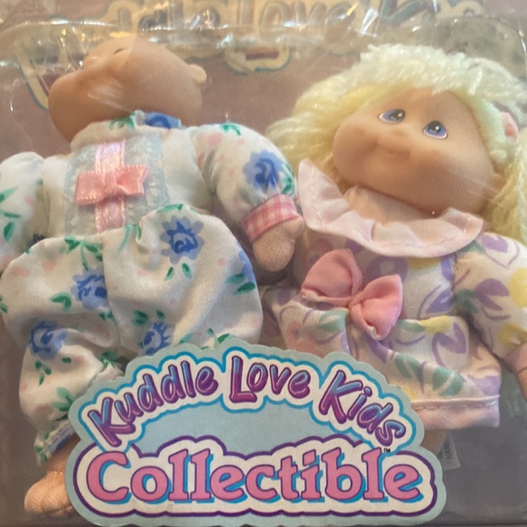Mini Cabbage Patch, Kuespert Love Kids Collectible - Picture 4 of 4